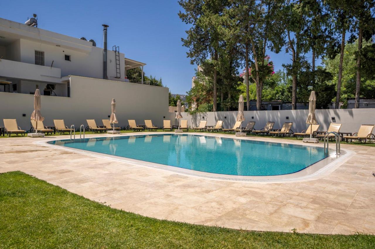 Olive Tree Hotel 4*